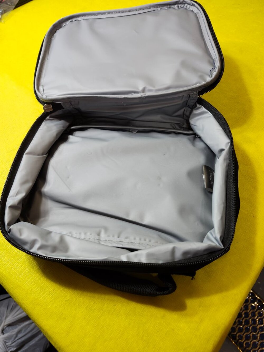 Minecraft Zip Lunchbox - Picture 3 of 3